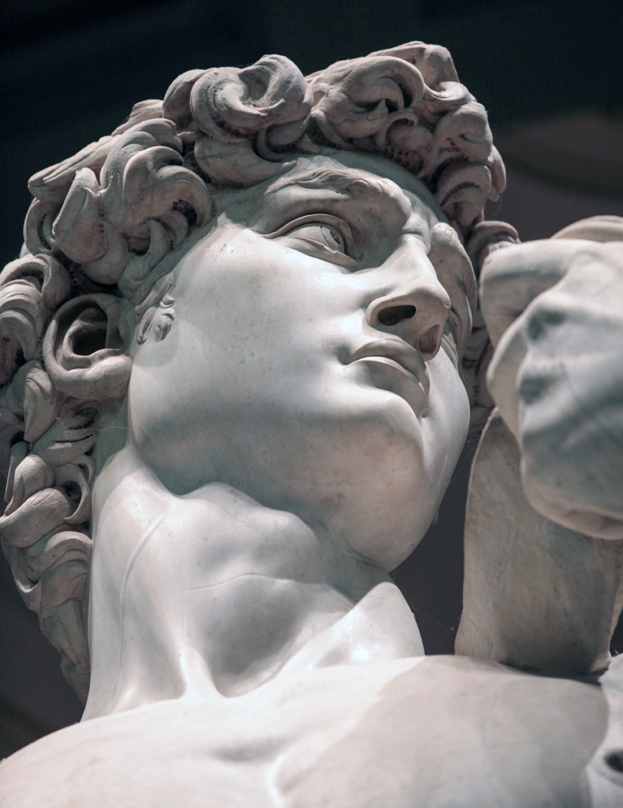 میکلانز مجسمه مرمر شرکت اکتشافات میکائیل