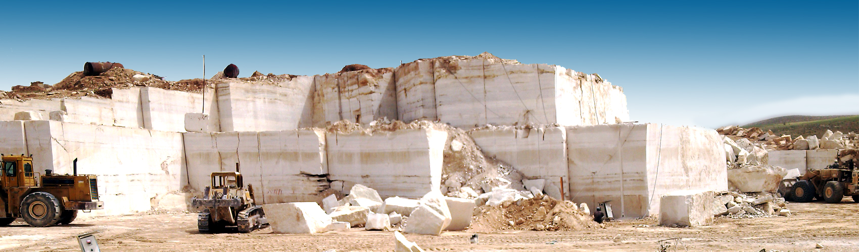 تصویر معدن سنگ مرمر شرکت اکتشافات میکائیل