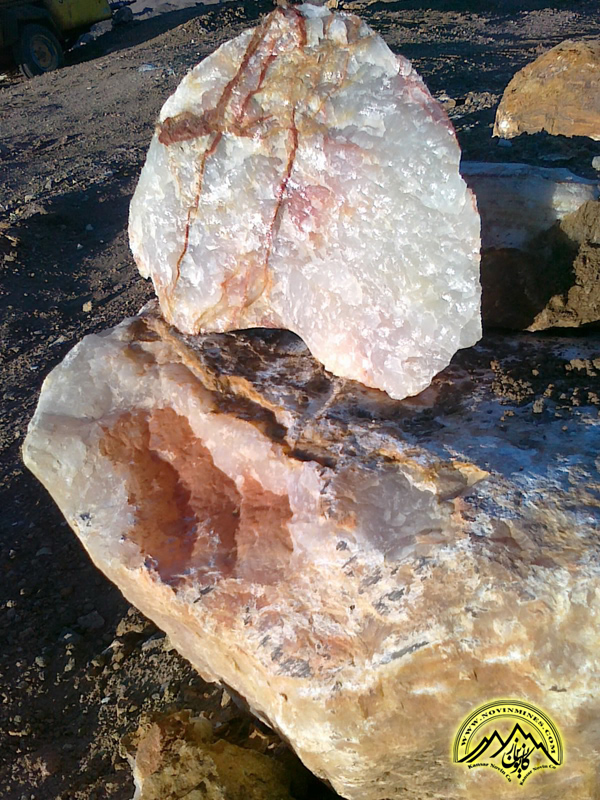 سنگ مرمر آب اناری شرکت اکتشافات میکائیل