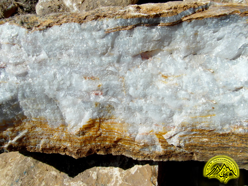 سنگ مرمر سفید شرکت اکتشافات میکائیل